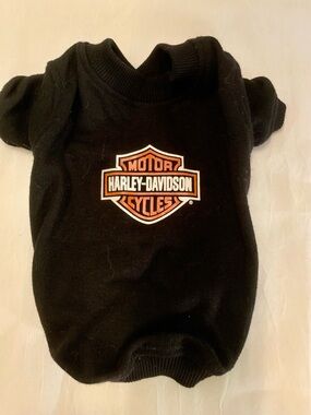 Harley Davidson motor cycle size small, dog cat T-shirt